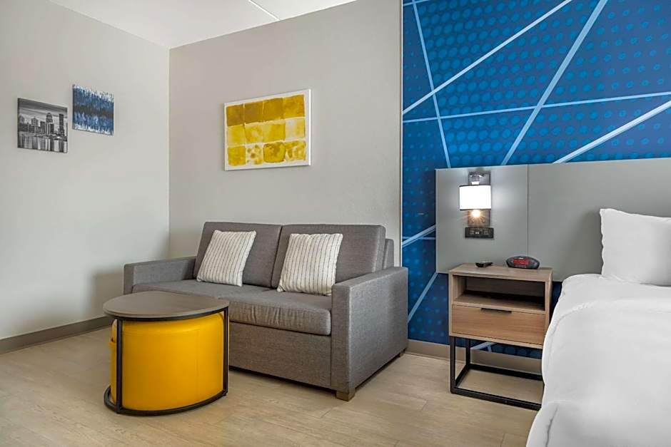 Comfort Suites Airport Louisville
