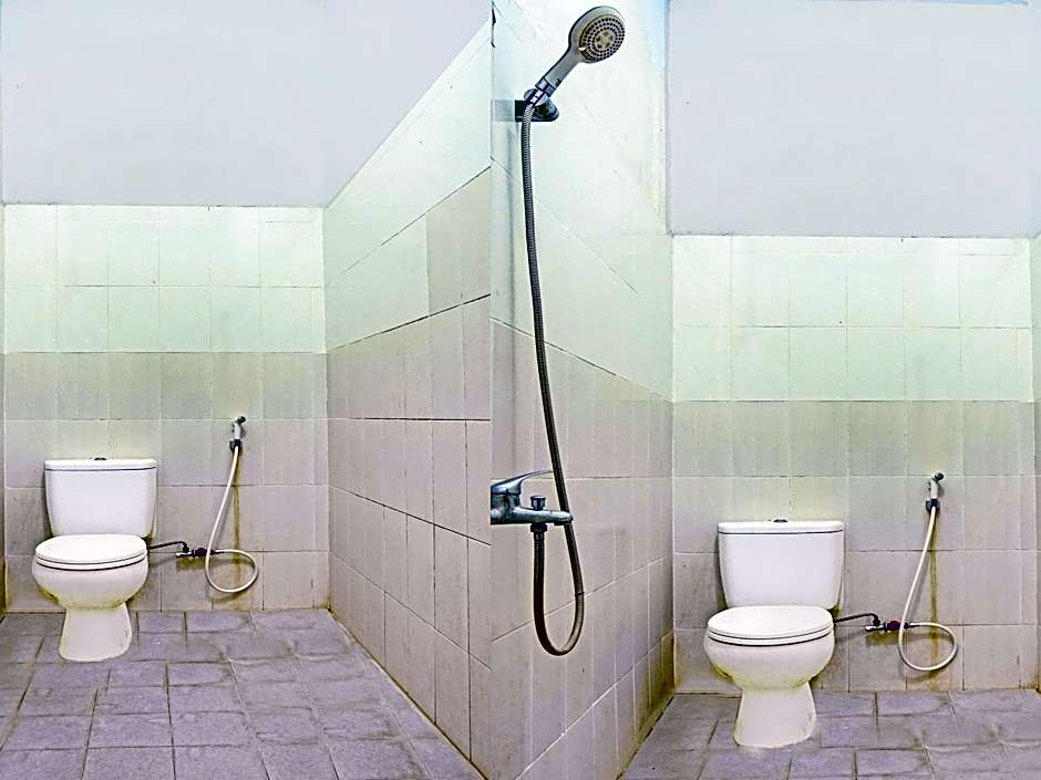 OYO 90331 Hotel Toba Shanda