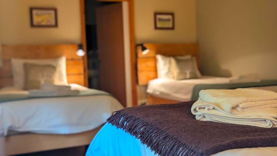 Photo 1 of 6 of Quadruple Room with Private Bathroom