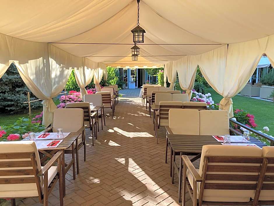 Hotel Milano Pool & Garden