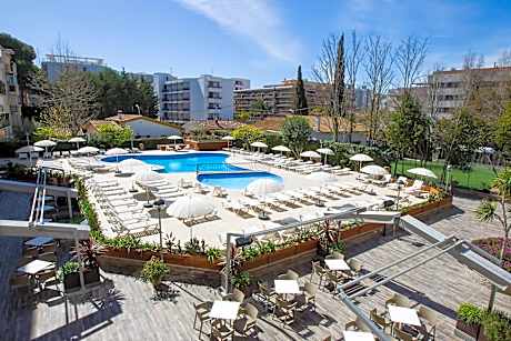 Aparthotel Cye Holiday Centre