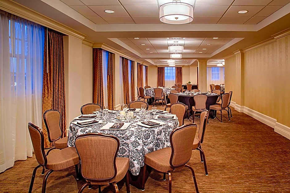 Hampton Inn By Hilton & Suites Birmingham-Downtown-Tutwiler