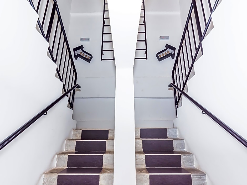 White Loft Hotel