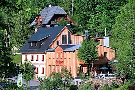 Hotel Fahrnberger