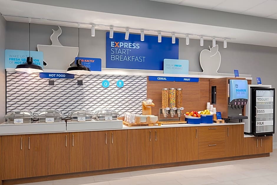 Holiday Inn Express & Suites Prosper South - Frisco by IHG