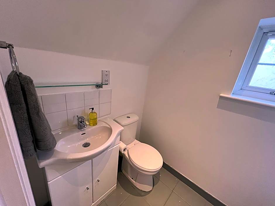 The Shoe Inn Rooms