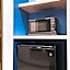 Holiday Inn Express & Suites Overland Park By IHG
