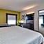 Holiday Inn Express Hotel & Suites Clearwater US 19 North By IHG