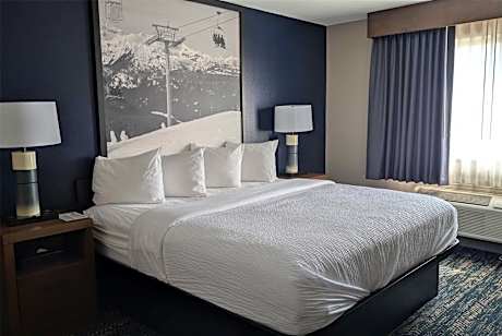 King Studio - Non-Smoking