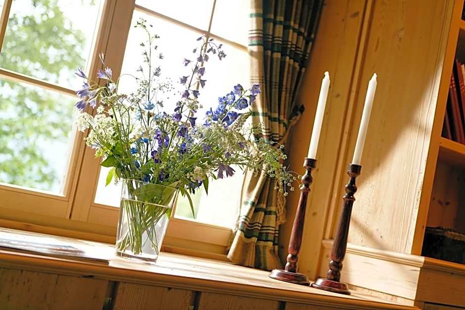 Hotel Alpenrose Wengen - a family affair since 1881