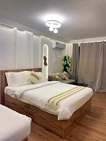 Quadruple Room with Sea View