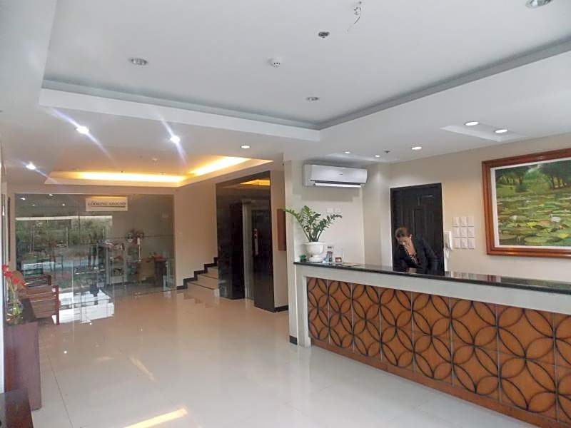 Main Hotel And Suites