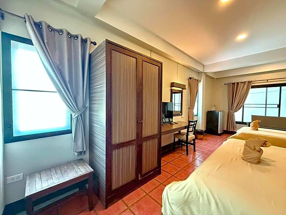 Baan Warabordee Hotel