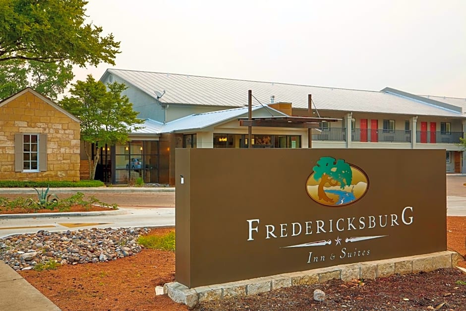 Fredericksburg Inn And Suites