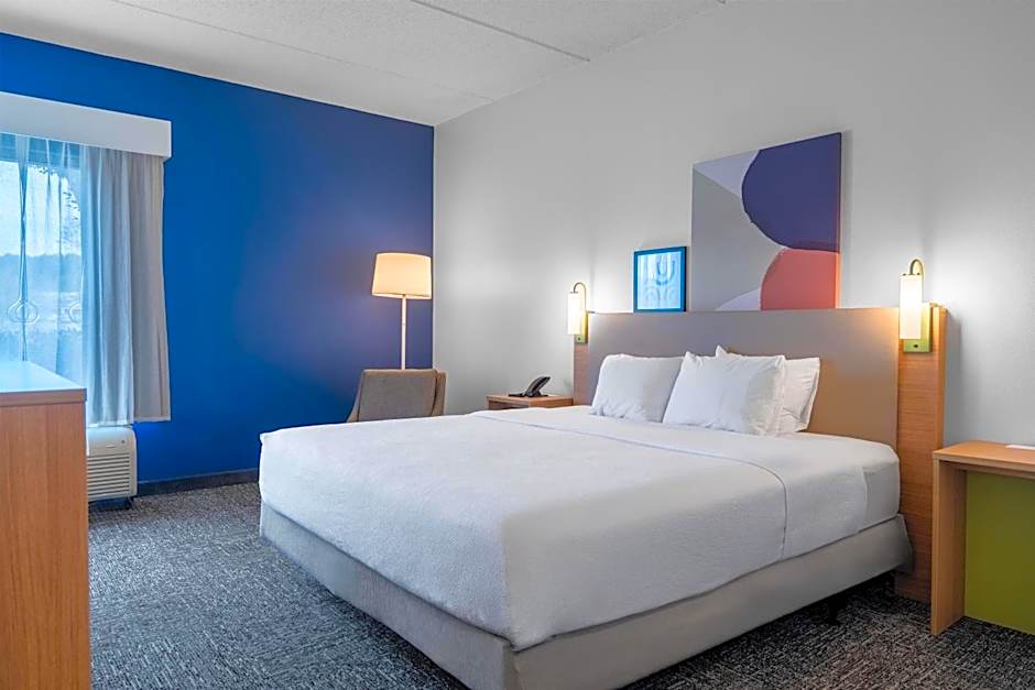 Spark by Hilton Atlanta-Town Center/Kennesaw