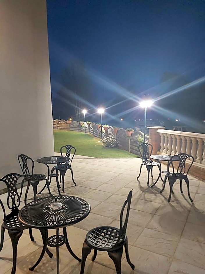 The Judds Folly Hotel, Sure Hotel Collection by Best Western