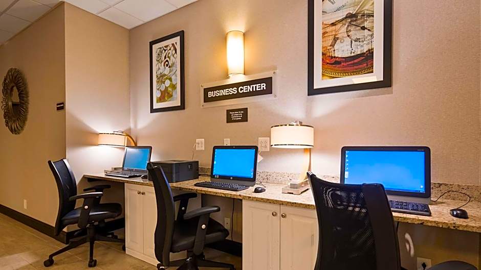 Albany Airport Inn