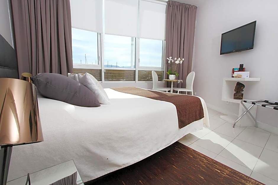 Bleu Mer Duplex & Suites