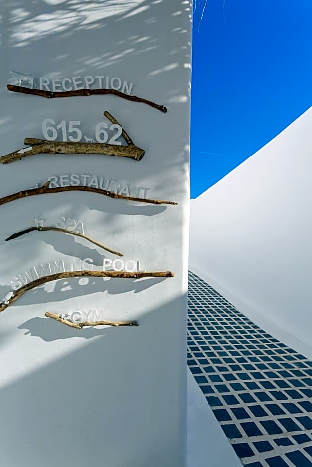 Myconian Utopia Relais and Chateaux