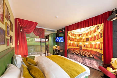 Premium Theater Room - tickets not included