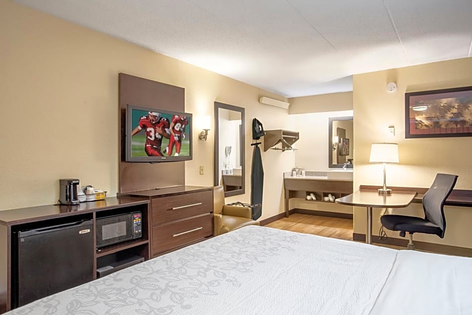 Red Roof Inn PLUS+ Baltimore North - Timonium