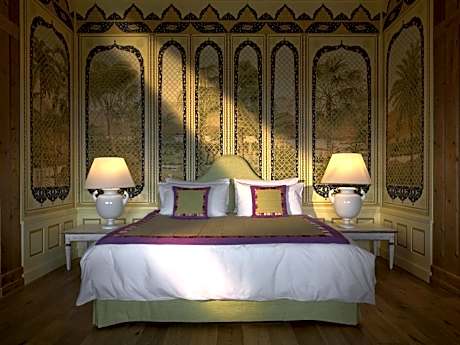 Junior Suite with Balcony
