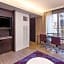 West 57th Street By Hilton Club