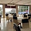 Wilderness Beach Hotel