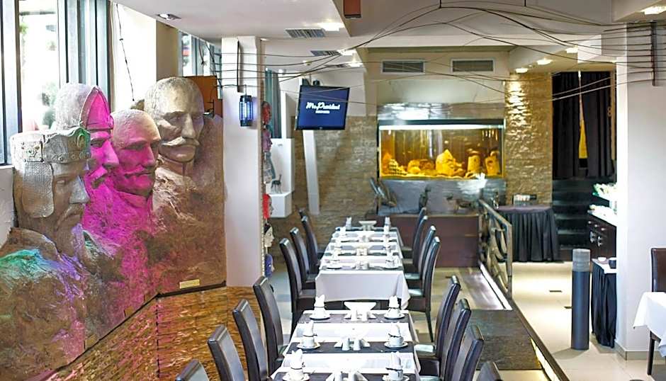 Design Hotel Mr. President Garni