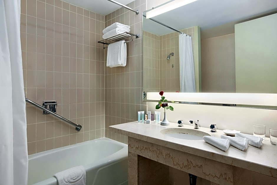 Photo 1 of 6 of 1 King Bed Guestroom, City View