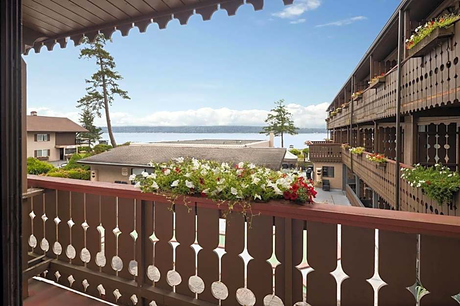 Ramada by Wyndham Campbell River