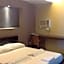 West Gate Hotel