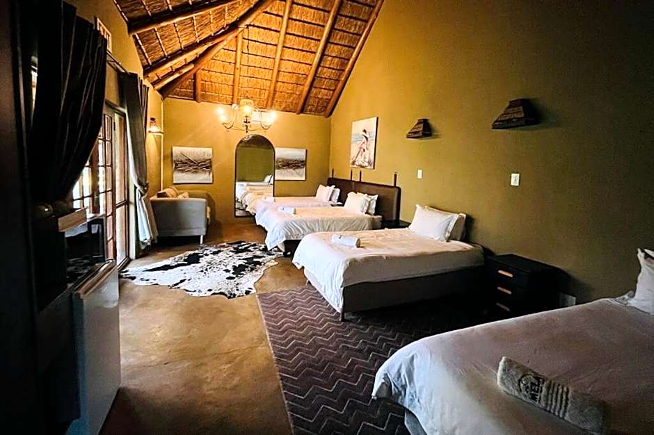 Mela Luxury Game Lodge