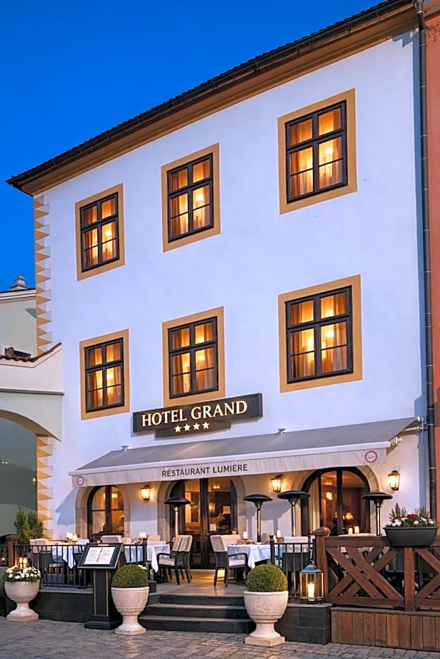 Photo 1 of 50 of Hotel Grand