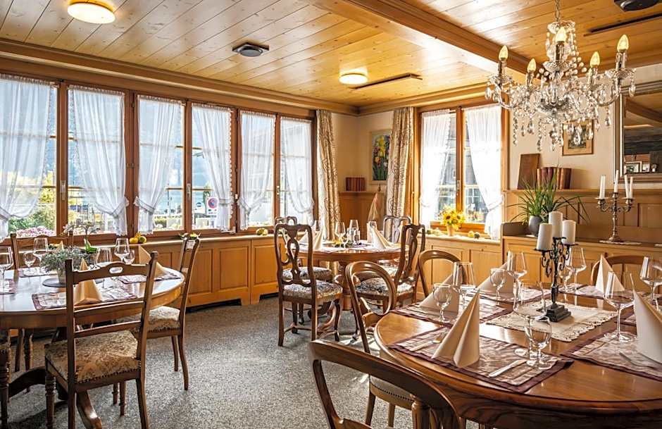 Hotel Weisses Kreuz