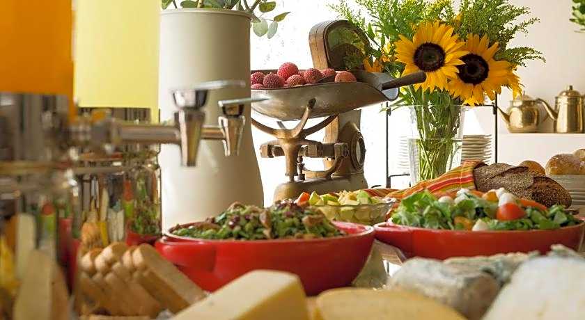 Shtarkman Erna Hotel