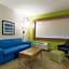 Holiday Inn Express & Suites San Marcos South