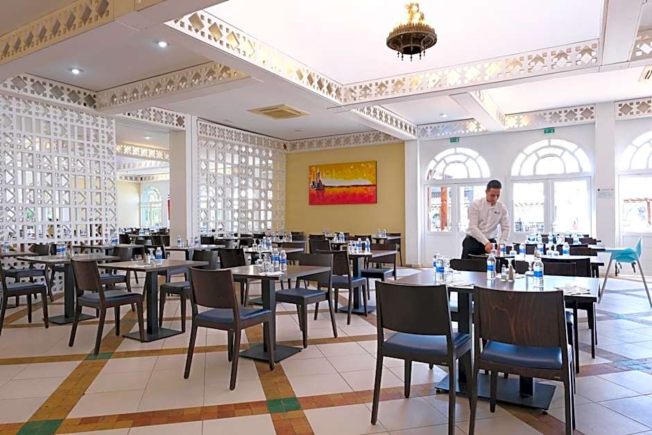 Valeria Jardins d'Agadir - All In