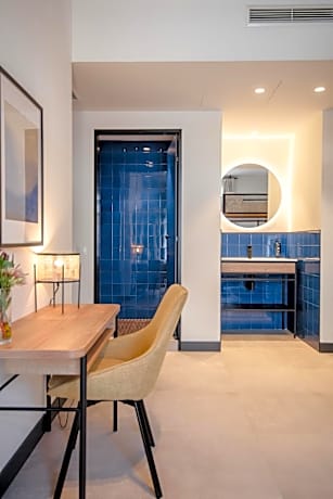 Superior Family Room