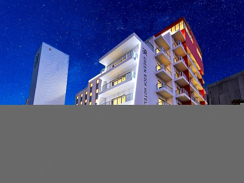 Green Rich Hotel Okinawa Nago (Artificial hot spring Futamata Yunohana)