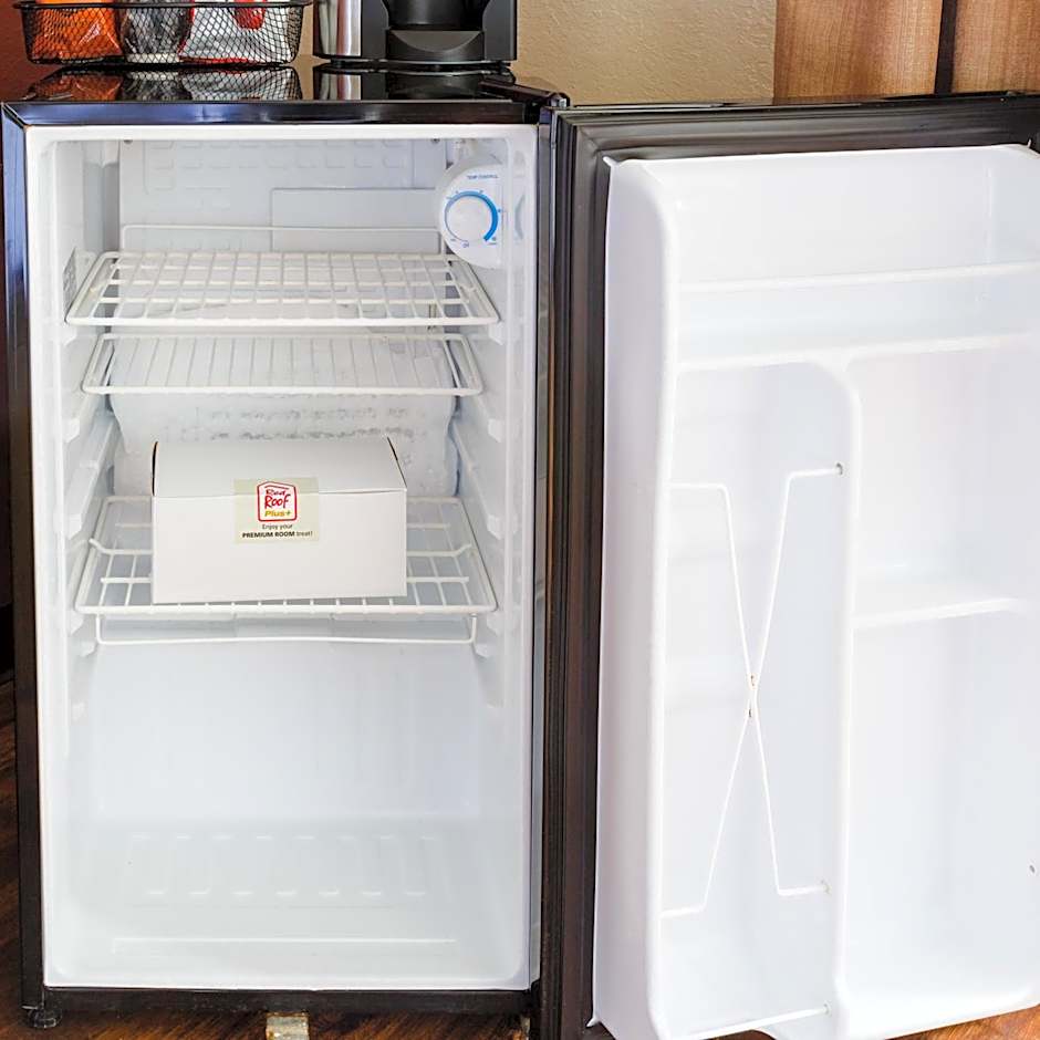 Red Roof PLUS+ Danville, KY