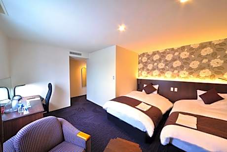 Superior Twin Room - Non-Smoking