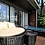 Veranda High Residence