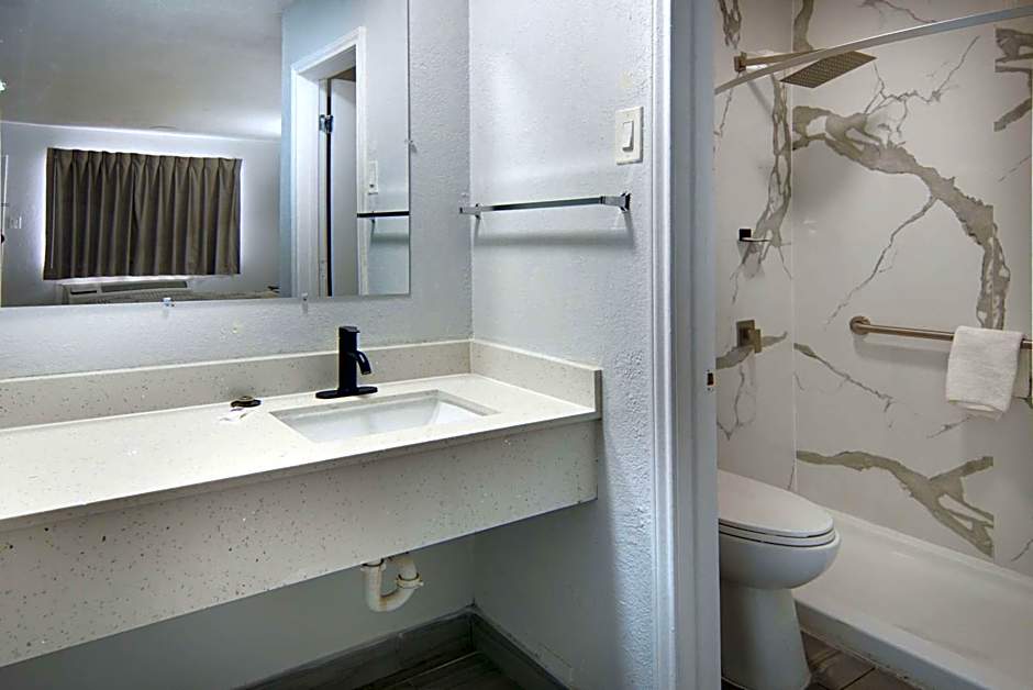 Motel 6-Red Oak, TX - Dallas