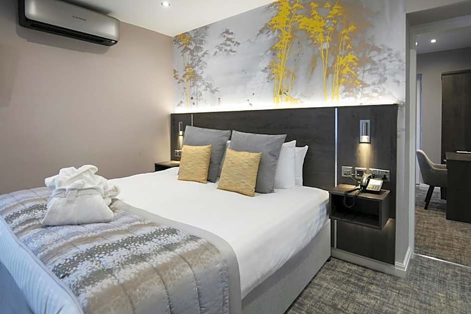 Barton Manor Hotel & Spa; BW Signature Collection