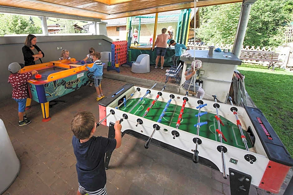 TALHEIMER Grias di & Hoamat since 1958 inklusive Therme TAUERN SPA & Jokercard