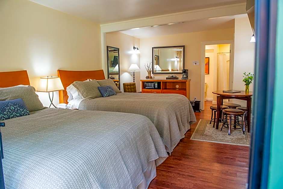 Inn at Buckhorn Cove