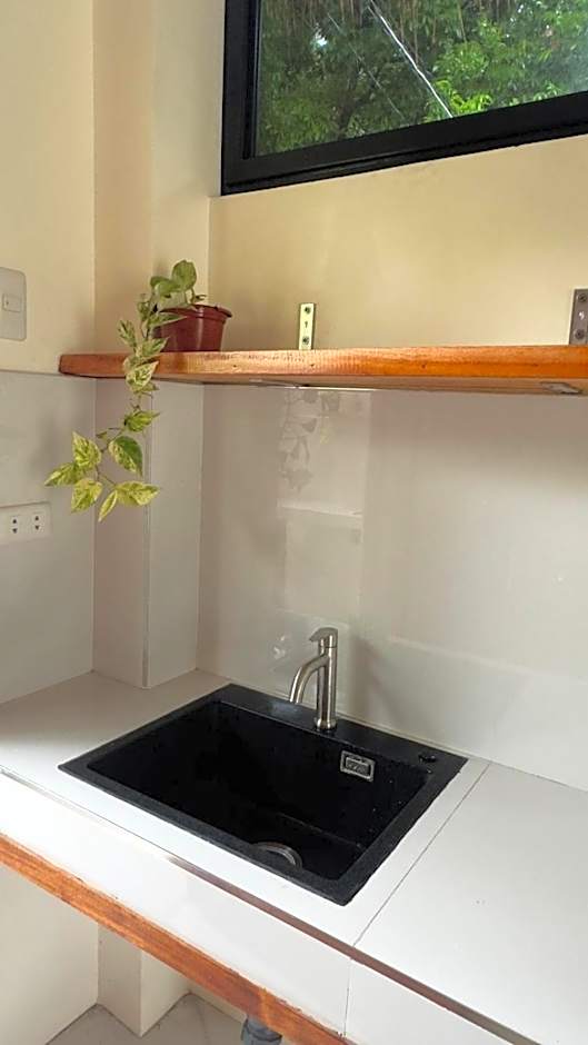 Sabas Beach and Campsite