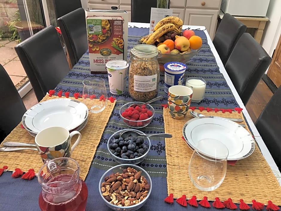 Rie's Retreat - The Emerald room