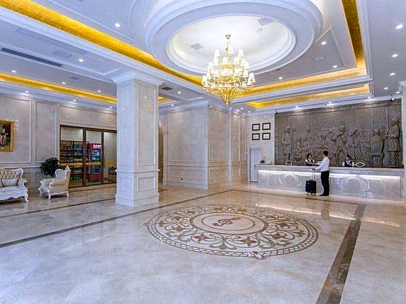 Vienna Hotel Shiyan Shanghai Road